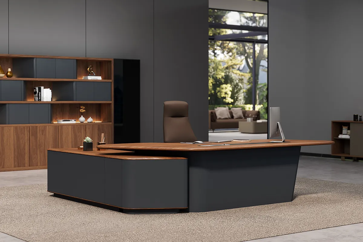Minotti L-Shaped Executive Desk details 1