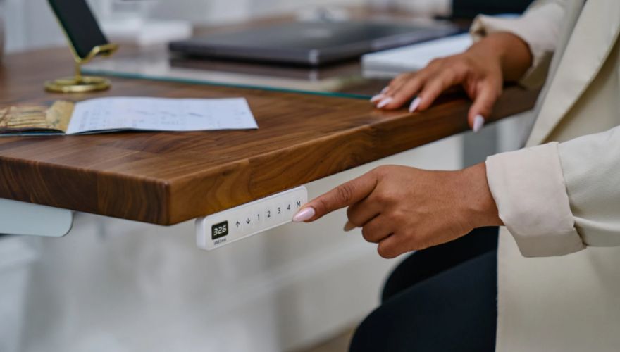 UPLIFT V3 Standing Desk