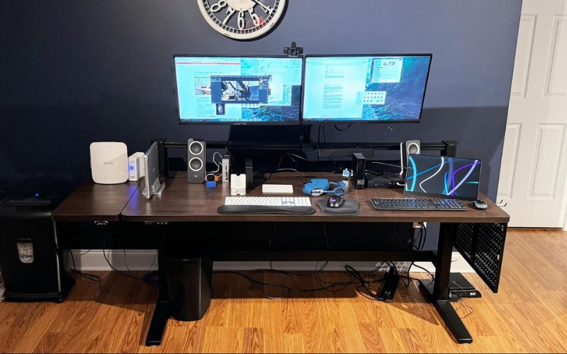 Corsair PlatformElectric Standing Desk