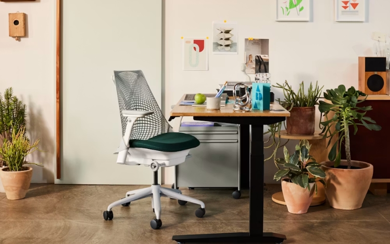Herman Miller Fully Jarvis Electric Standing Desk